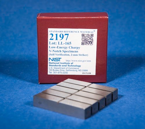 SRM 2197  低能量Charpy V-缺口樣本(自驗證，2毫米射手)